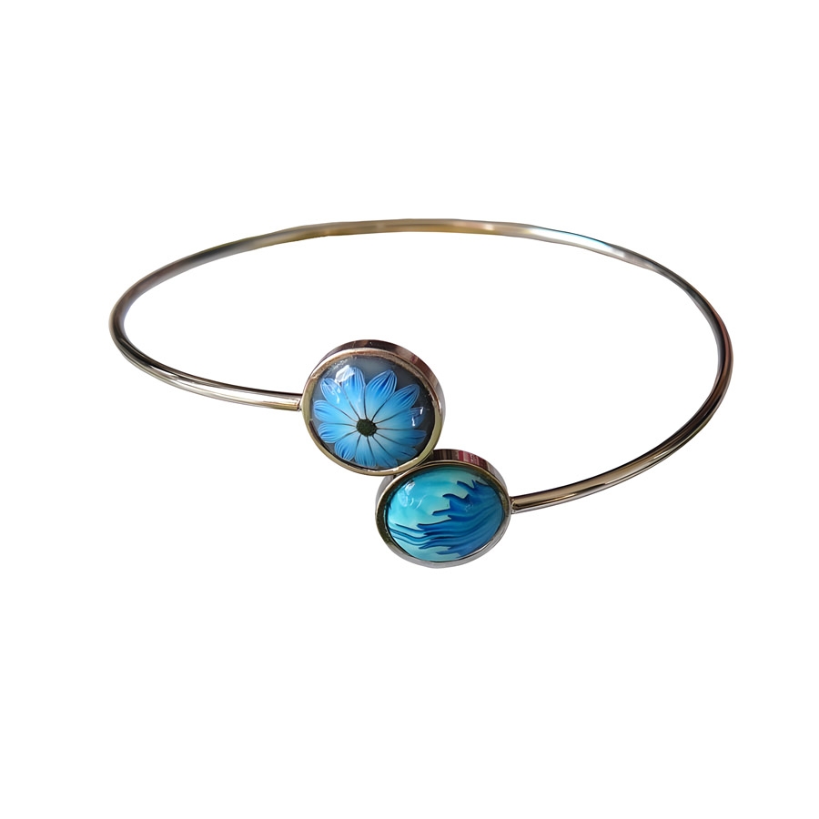 Bracelet jonc bohème, en acier inoxydable argent, bijoux fleurs marguerite bleue, bijoux floraux, fait main, Joanna Calla