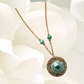 Collier pendentif floral, en laiton plaqué or, bijoux fleurs dahlia vert, bijoux floraux, nature, fait main, Joanna Calla