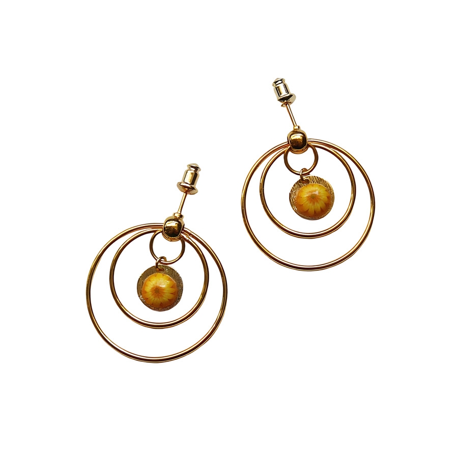 Boucles d'oreilles florales, bohème en laiton or 24K, puces rondes, pendantes, bijoux fleur jaune, fait main, Joanna Calla