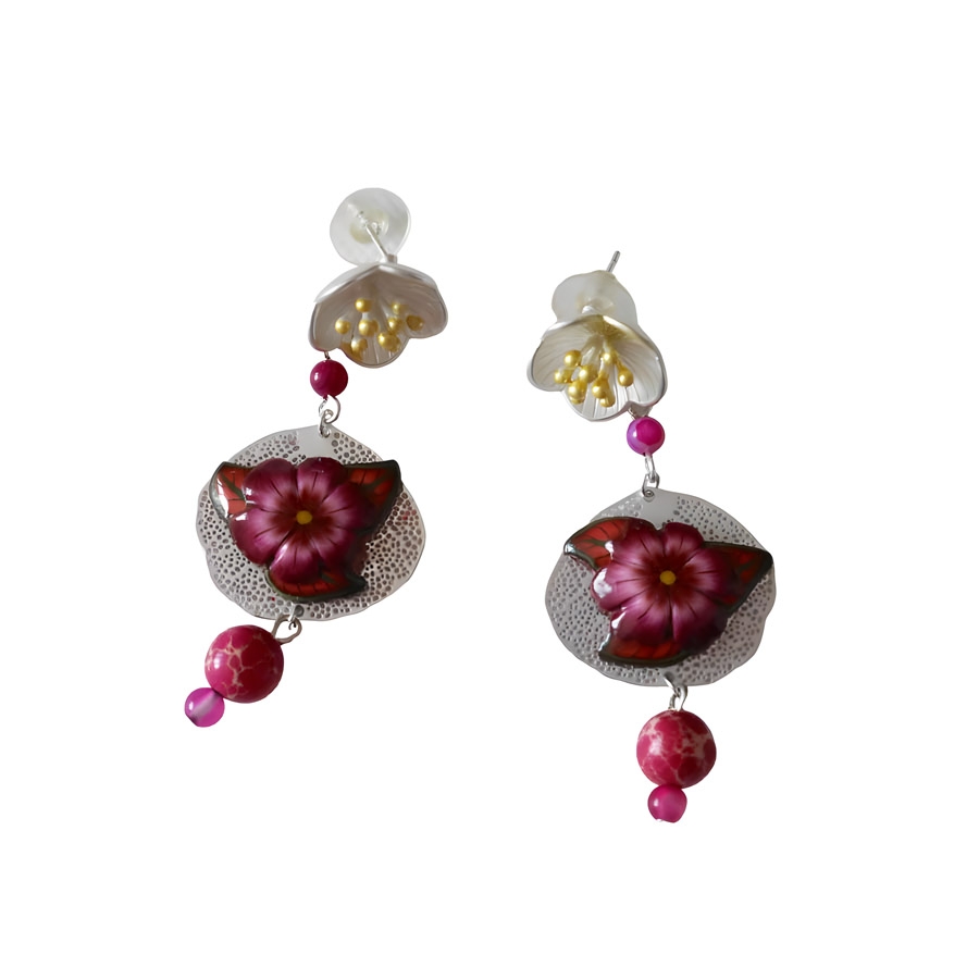 Boucles d'oreilles florales, puces en laiton argent, pendantes, bijoux fleurs roses, nature, fait main, Joanna Calla