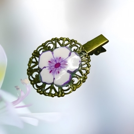 Retro clip hair round filigree metal lilac flower