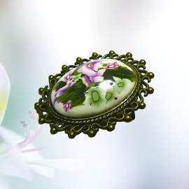 Broche ovale pensées mauves