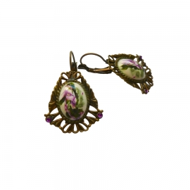 Boucles d'oreilles dormeuses rétro ovales pensées mauves, fait main, Joanna Calla