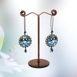 Boucles d'oreilles pendantes fleurs bleues