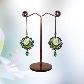 Pendant earrings white flower