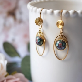 Boucles d'oreilles ovales, en acier inoxydable doré, pendantes, bijoux graphiques, mandala violet rose, fait main, Joanna Calla