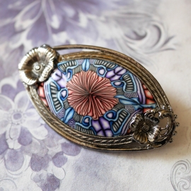 Broche ovale rétro, argentée, bijoux floraux, mandala rose bleu, fait main, Joanna Calla
