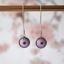 Pendant round earrings in silver stainless steel, purple daisy flower in polymer clay, handmade Joanna Calla