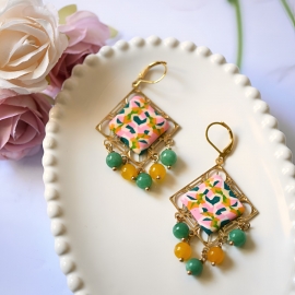Bohemian gold plated pendant earrings Thalie, green pink mandala in polymer clay, handmade Joanna Calla