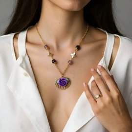 Collier floral Rosa rose violet