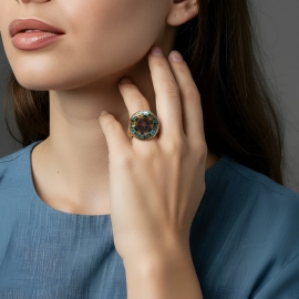 Bague or ronde mandala bleu rouge